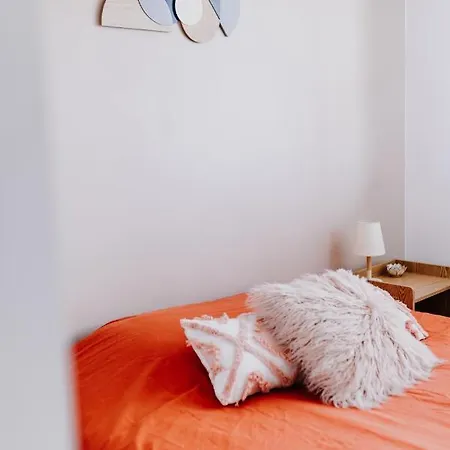 Apartment Le Cosy Avec Piscine, Balcon Et Parking