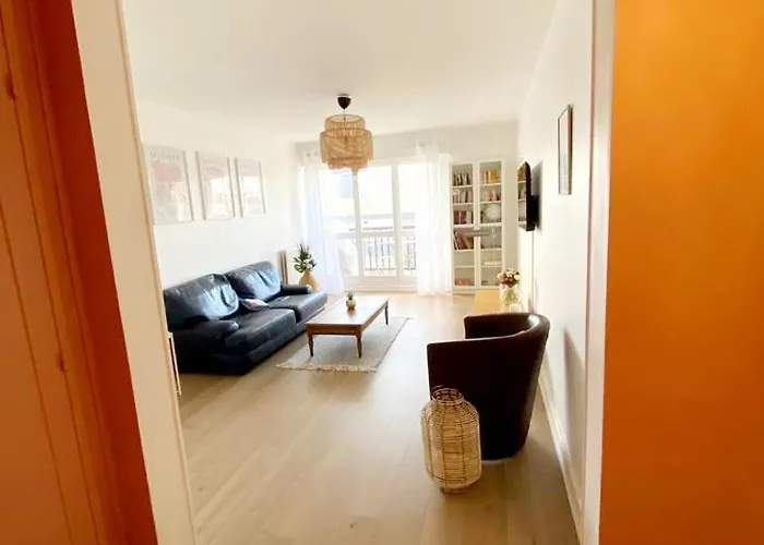 Apartmán Le Cosy Avec Piscine, Balcon Et Parking